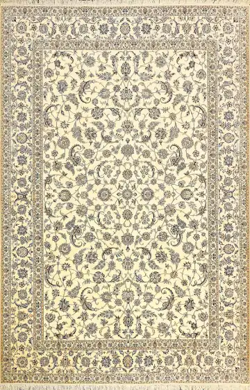 Ковёр Наин 1526 — кремовый и золотистый, с медальоном
