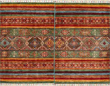 Ковёр Казах 16242 — красный и зелёный, в полоску