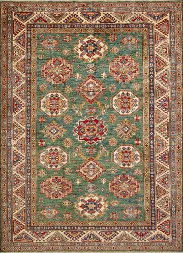 Ковёр Казах 16283 — зелёный и красный, с медальоном