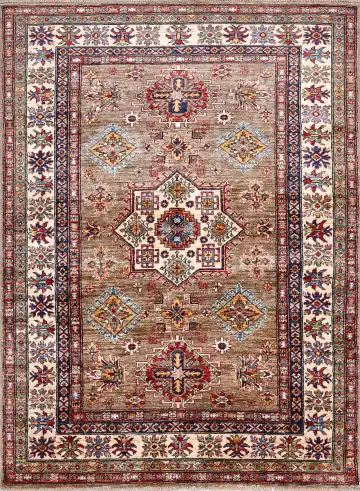 Ковёр Казах 17458 — бежевый и красный, с медальоном