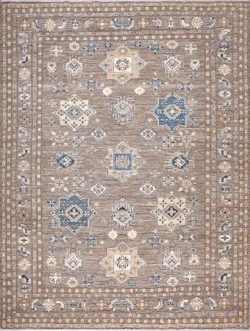 Ковёр Казах 17520 — бежевый и голубой, с медальоном