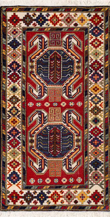 Ковёр Агра 19553 — красный и чёрный, с медальоном
