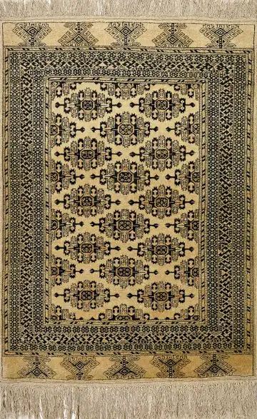 Ковёр Халы 3192 — чёрный и красный, с медальоном