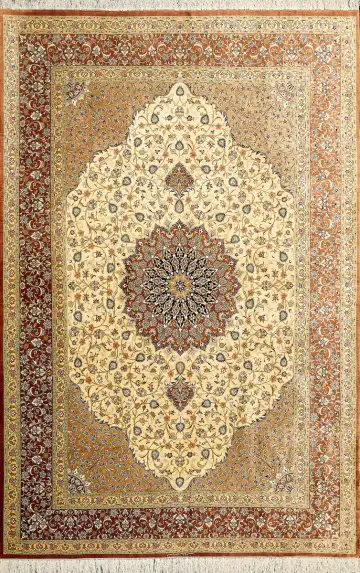 Ковёр Кум 5075 — кремовый и коричневый, с медальоном