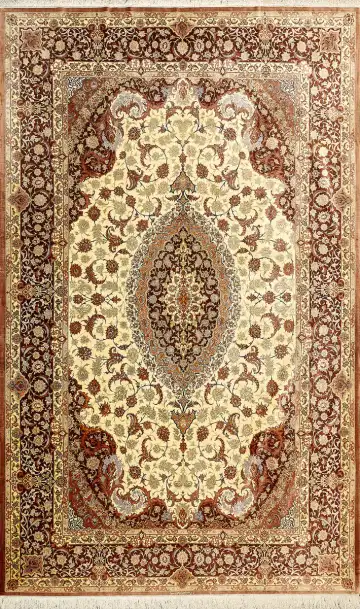 Ковёр Кум 5417 — кремовый и красный, с медальоном