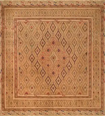 Ковёр Suzani 3047 — кремовый и красный, геометрический рисунок