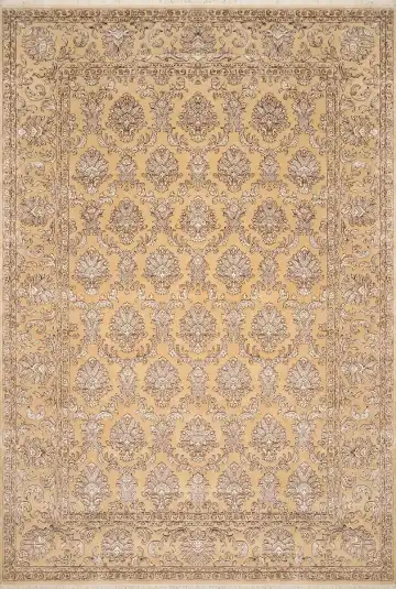 Ковёр Damask 3526 — кремовый и золотистый, с медальоном
