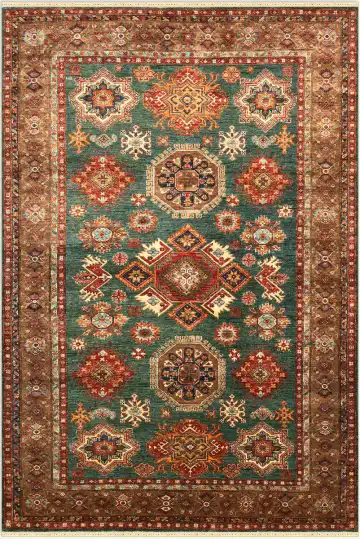 Ковёр Казах 4410 — зелёный и красный, с медальоном