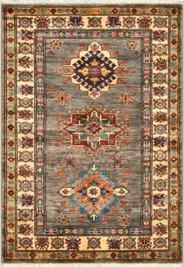 Ковёр Казах 4461 — серый и красный, с медальоном