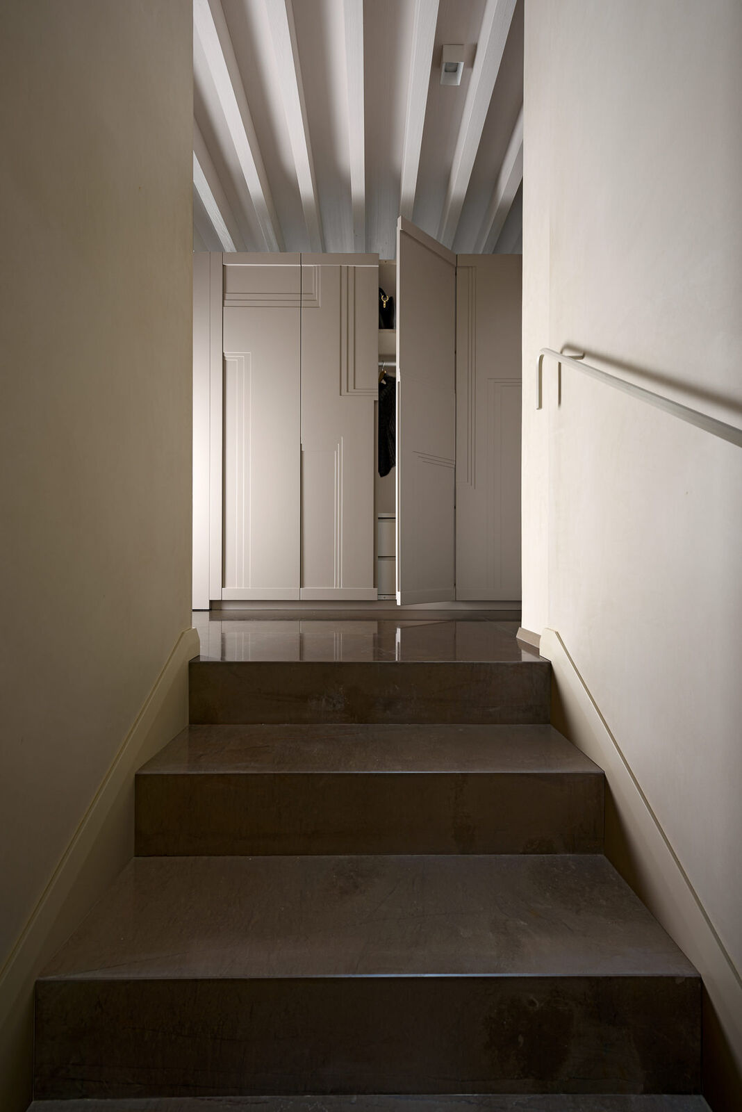 Гарнитур Corridor With Boiserie — FMF, кадр 2