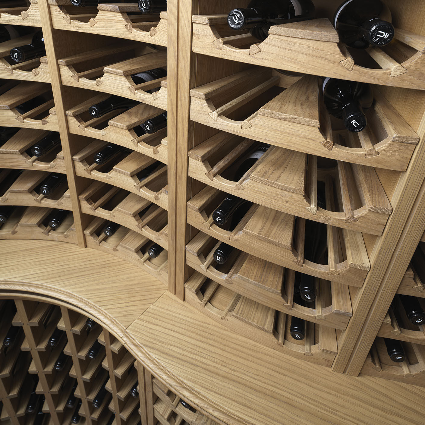 Гарнитур Curved Wineroom With Stone And Wood — FMF, кадр 8