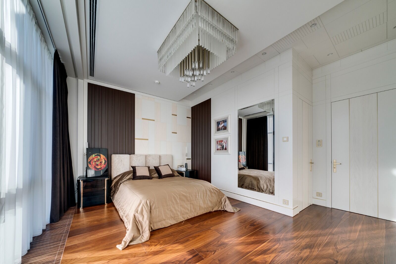 Гарнитур Serene Harmony Of Design And Elegance In The Heart Of The City — FMF, кадр 2