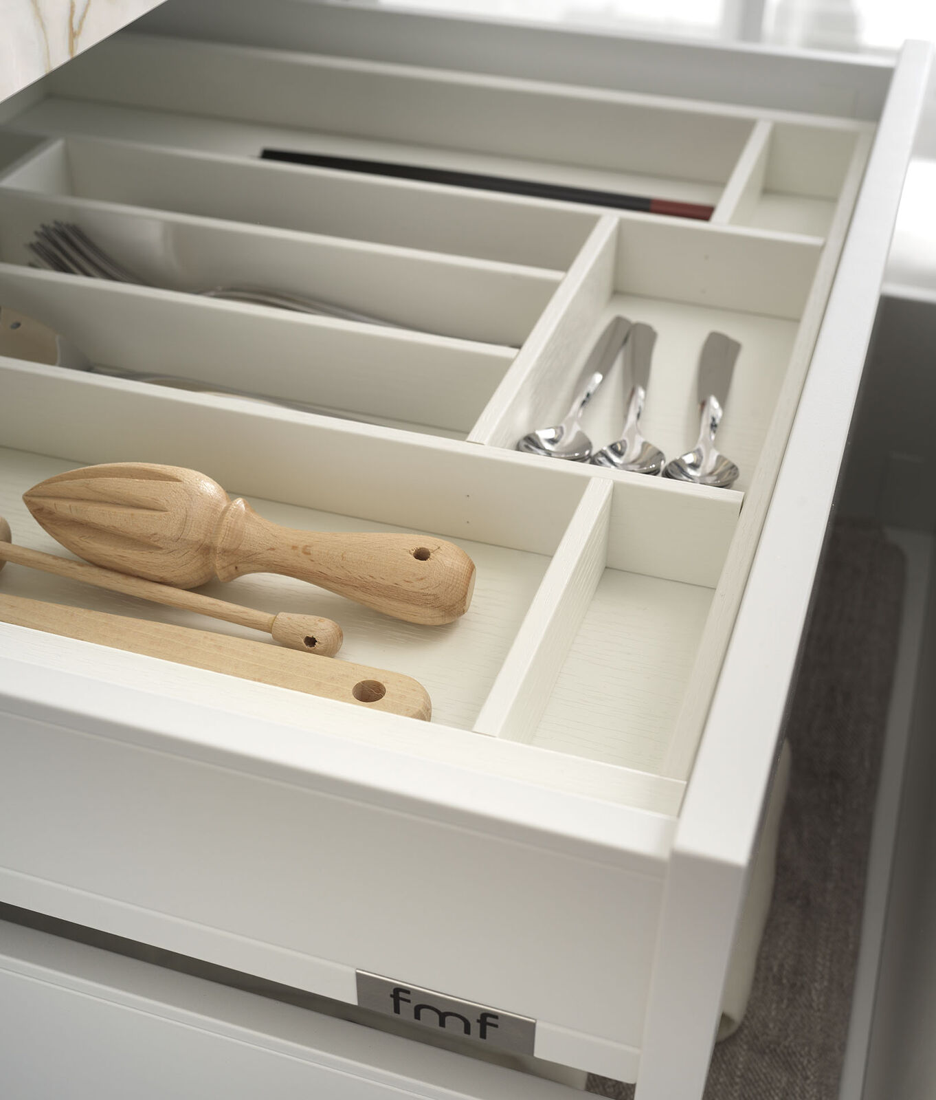 Кухня Classic Shiny Kitchen — FMF, кадр 5