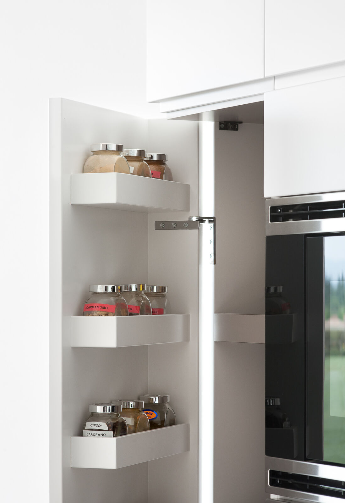 Кухня White Modern Kitchen With Steel Surface — FMF, кадр 2