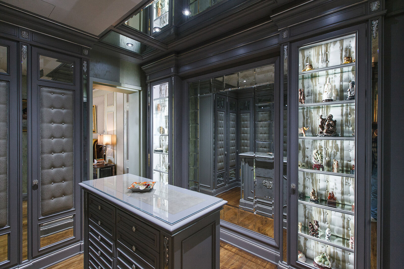 Шкаф Classic Dark Walk-In Wardrobe — FMF, кадр 5