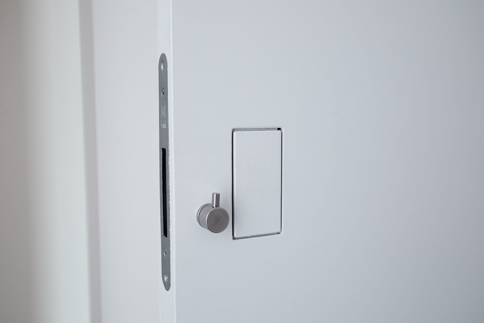 Шкаф White Modern Wardrobe — FMF, кадр 4