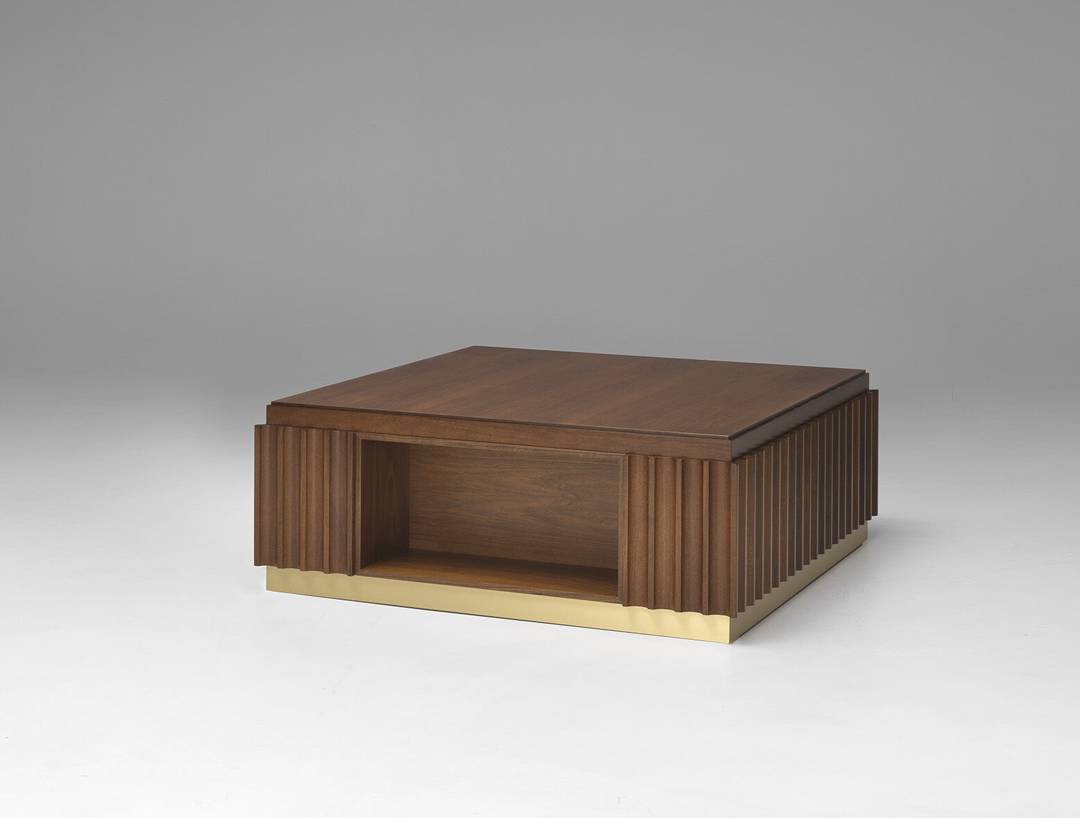 Журнальный стол Wooden Coffee Table With Gold Details — FMF, коллекция Отдельные предметы