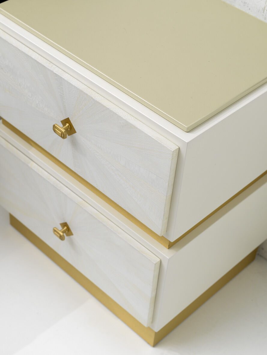 Тумба Bed And Bedside Tables With White Details And Lacquering — FMF, кадр 5