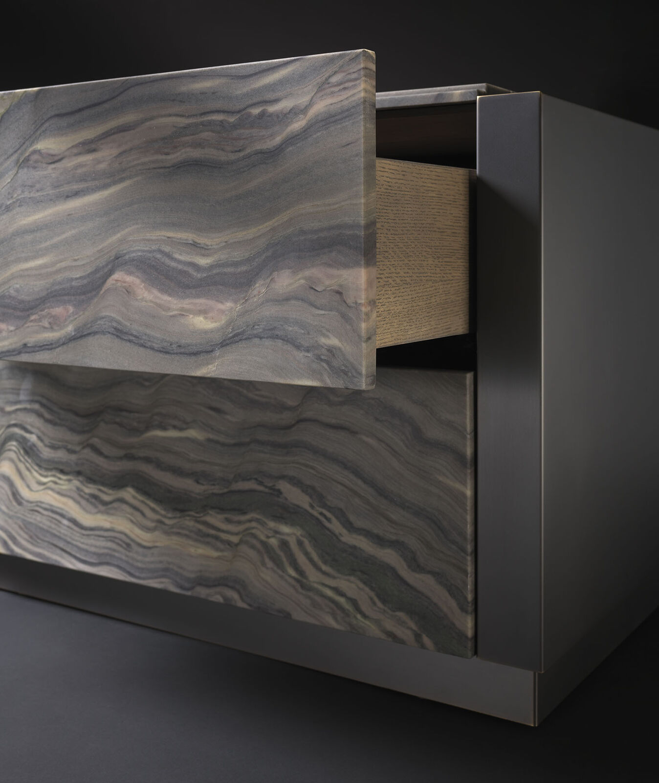 Тумба Oak Bedside Tables With “Explosion Blu” Marble And Galvanised Metal — FMF, кадр 3