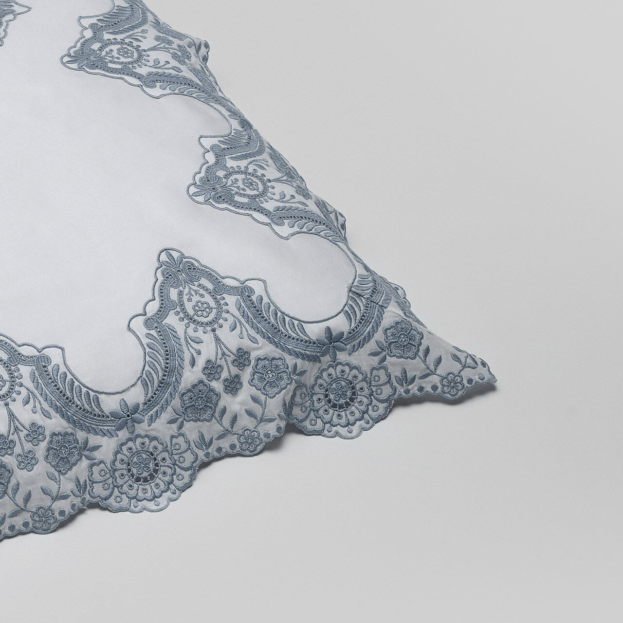 Textiles Federa Palladio 50×80 — Jesurum 1870, collection Постельное бельё