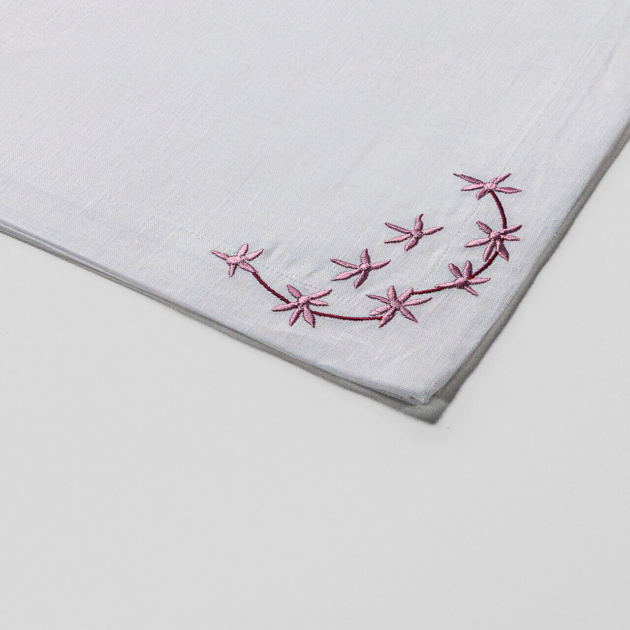 Textiles Tovagliolo Ikebana — Jesurum 1870, collection Столовый текстиль