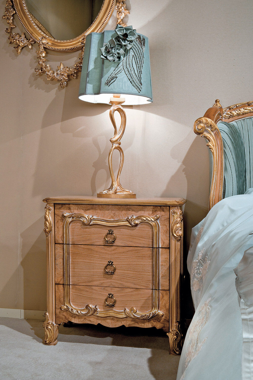 Тумба 2033Cd — Medea 1905, кадр 2