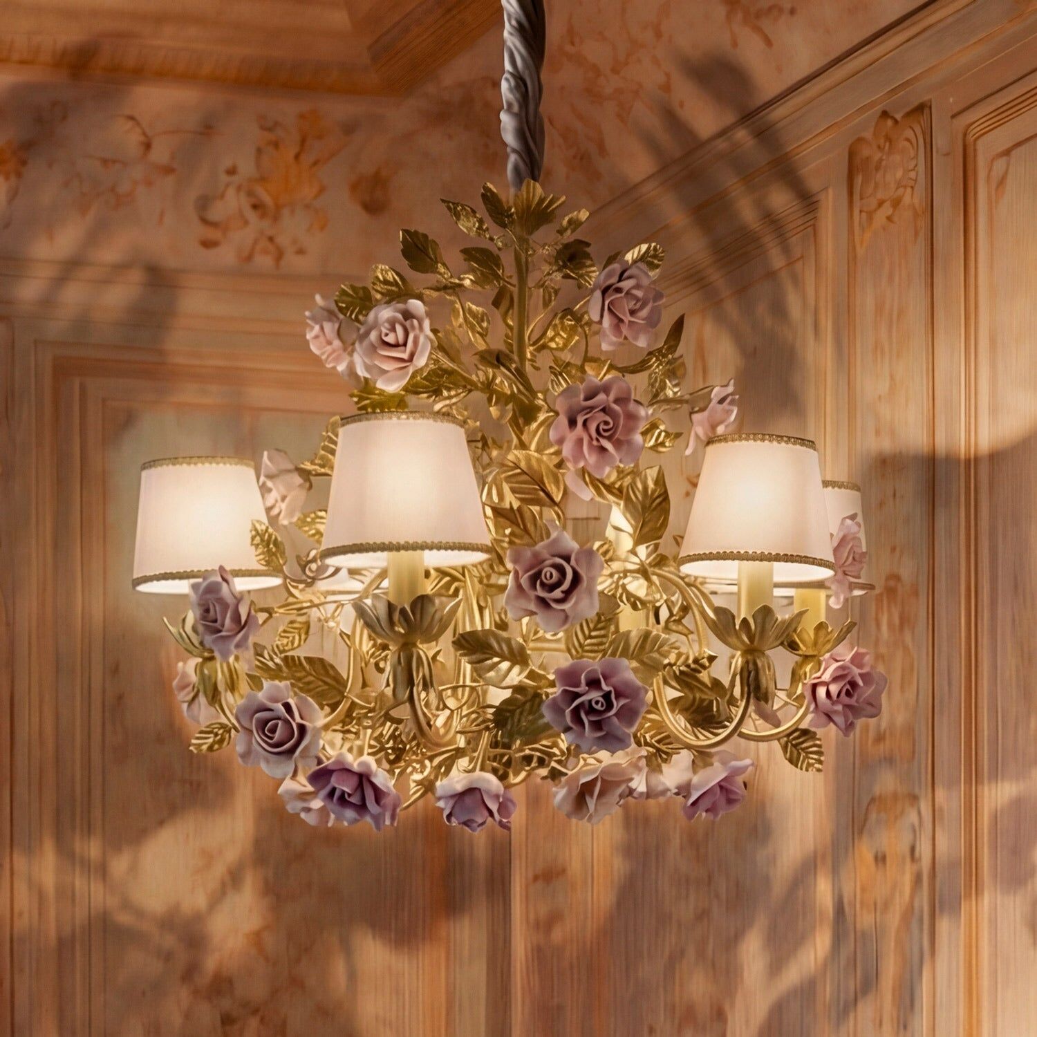 Люстра Marie Antoinette 6 Light Chandelier - Gold & Pink — Villari, кадр 3