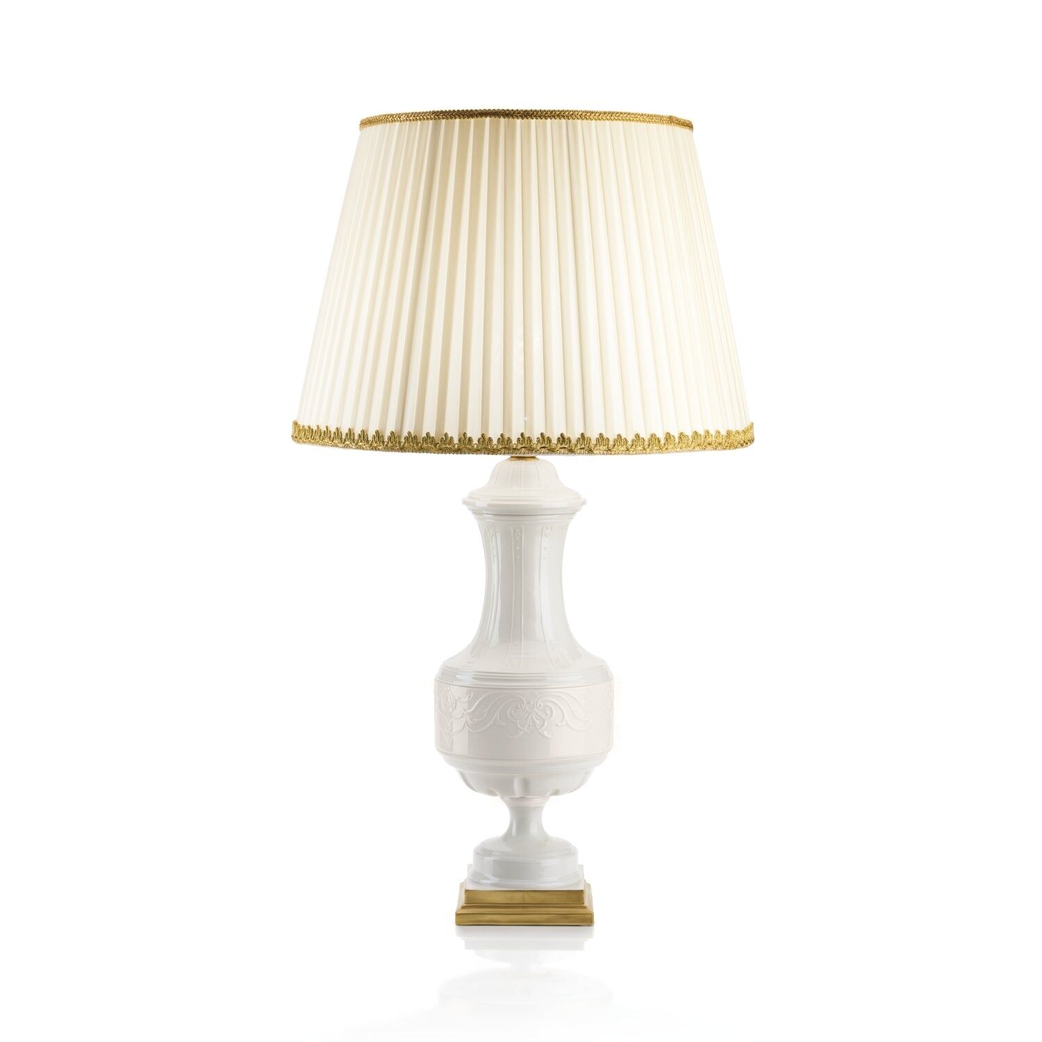 Table lamps Amelia Table Lamp - White — Villari, collection Свет