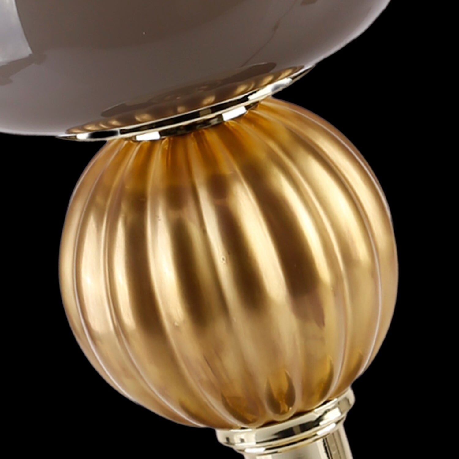 Настольная лампа Ginevra Table Lamp - Brown & Gold — Villari, кадр 3