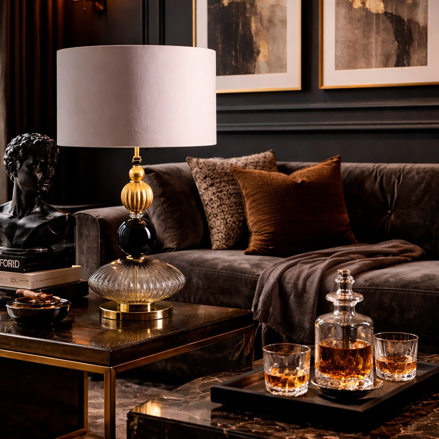 Настольная лампа Paul Table Lamp - Black & Gold — Villari, кадр 2