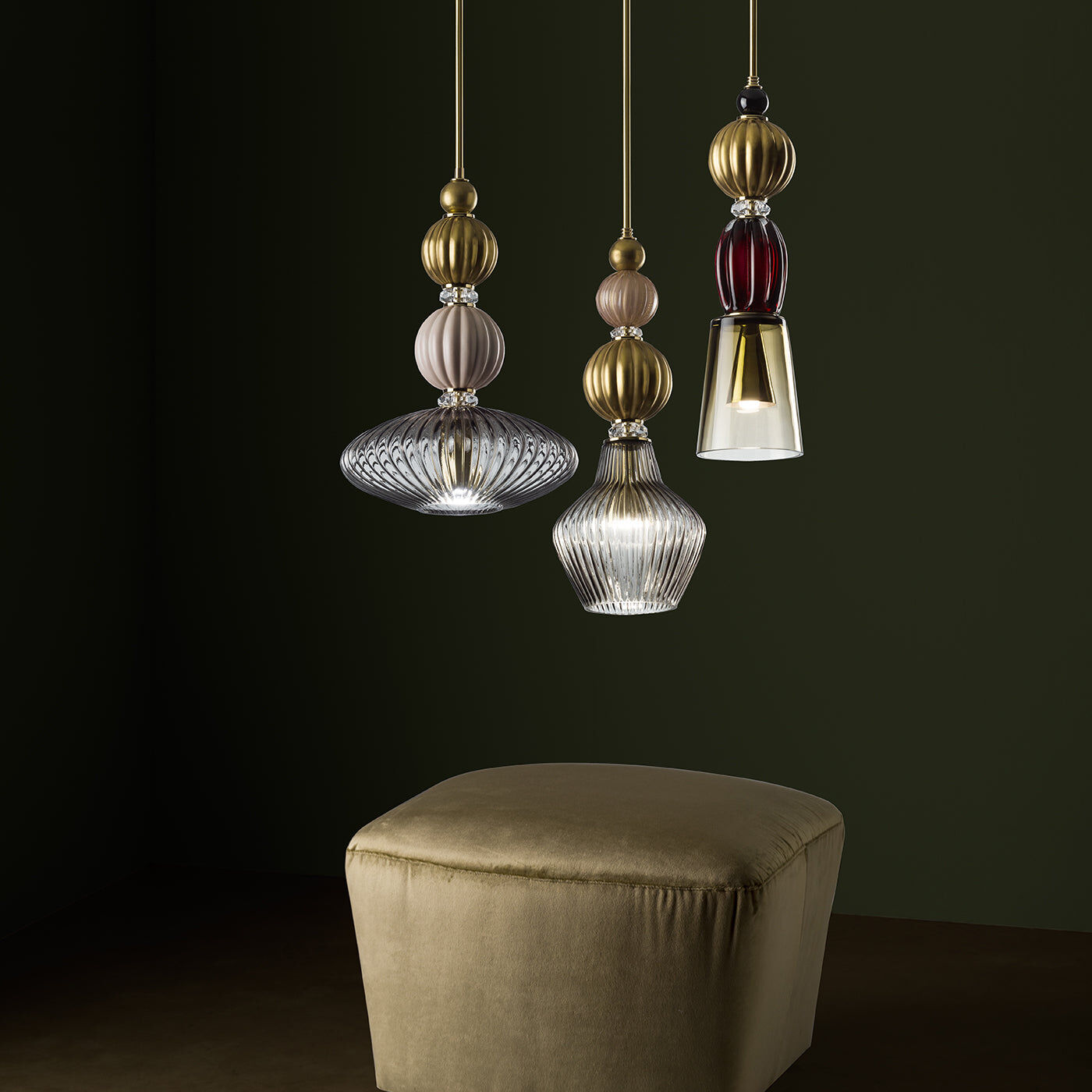Потолочный светильник Divas Ava Pendant Light - Ruby Red & Transparent — Villari, кадр 3