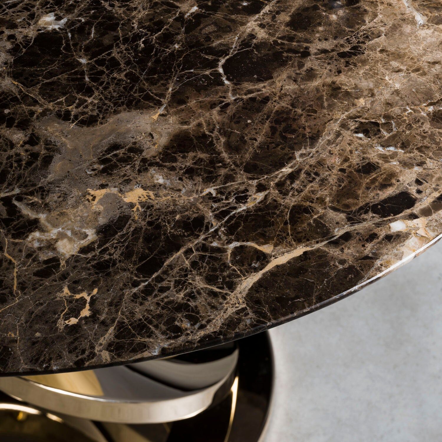 Обеденный стол Cerberus Dining Table - Dark Emperador & Gold — Villari, кадр 2