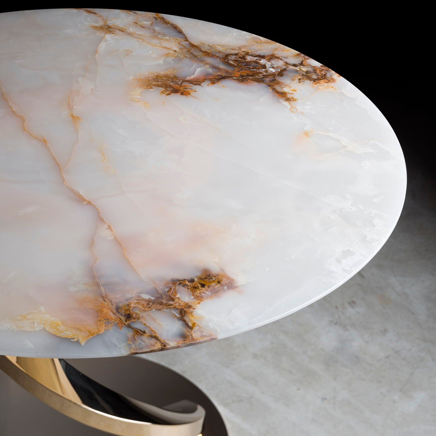 Обеденный стол Cerberus Dining Table - Onyx Gold & Gold — Villari, кадр 2