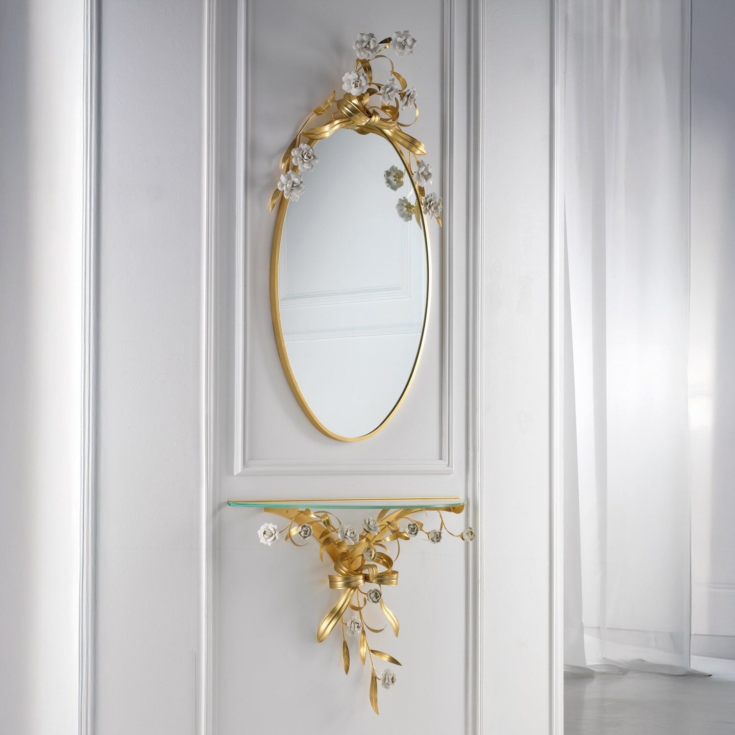 Mirrors Camelia Oval Mirror - Gold & White — Villari, collection Мебель